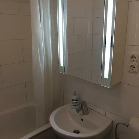 Sehr Zentrales 30 Qm Apartmán