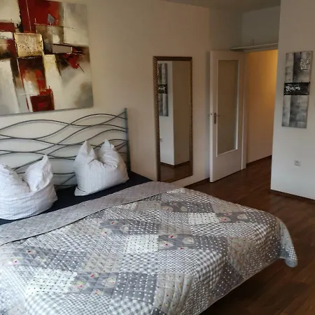 Apartment Sehr Zentrales 30 Qm Cologne